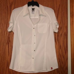 NWOT North Face shirt!